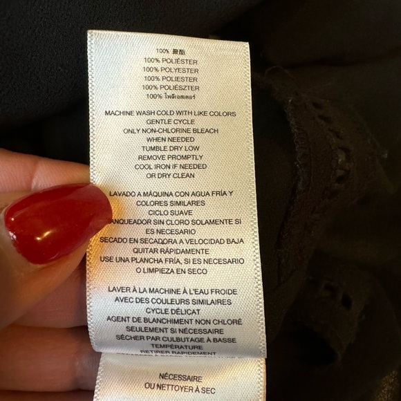 Michael Kors Black Vneck pullover tunic style sheer blouse with eyelet details M - Picture 14 of 14